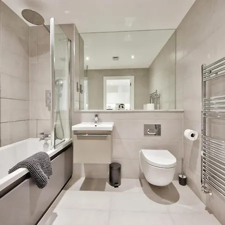 Modern Comfort 1 Bed Apartment Broadoaks, Sulihull Solihull Exterior photo